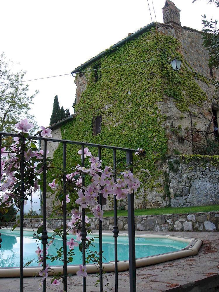 ホテル Borgo Castelvecchi Residenza Depoca ラッダ・イン・キアンティ エクステリア 写真
