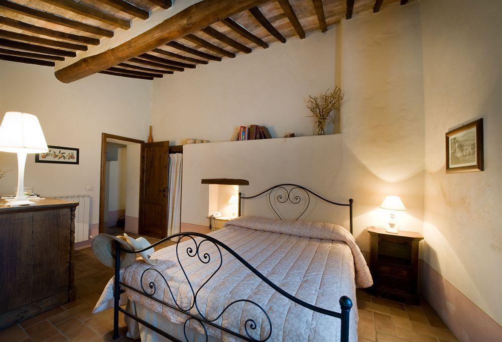 ホテル Borgo Castelvecchi Residenza Depoca ラッダ・イン・キアンティ エクステリア 写真